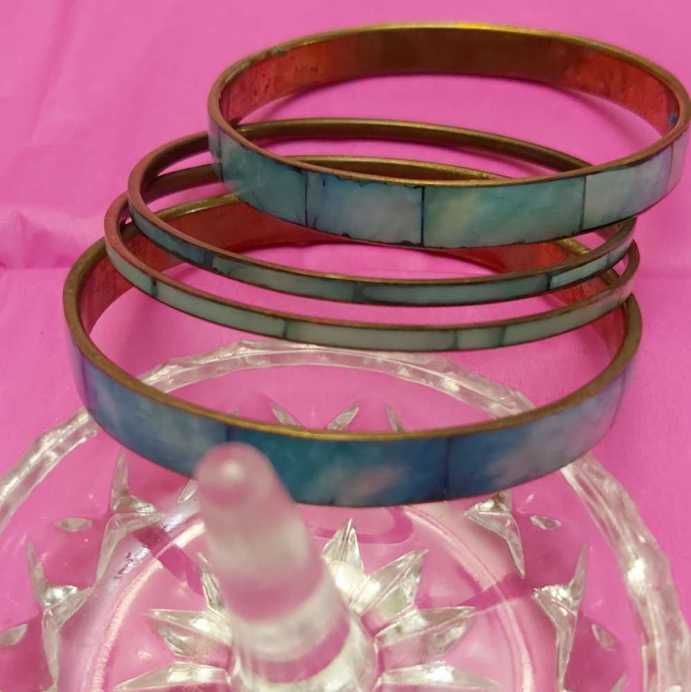 4 Vintage bracelet bras